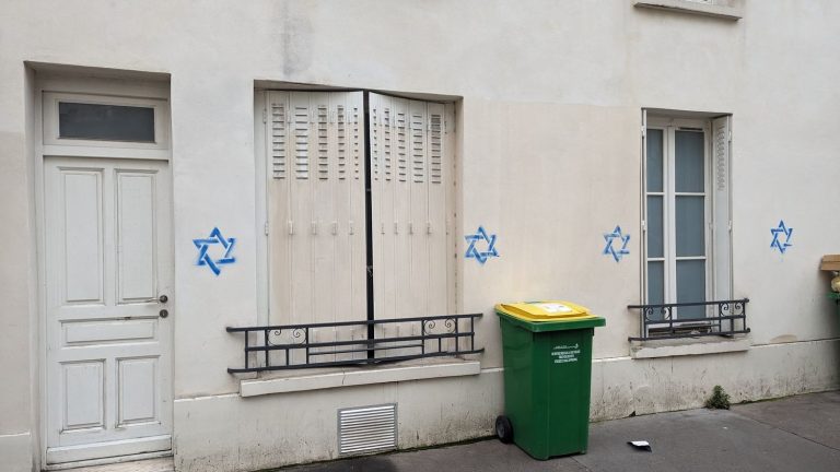 what we know about tags representing the Star of David discovered in Paris and in several towns in Ile-de-France