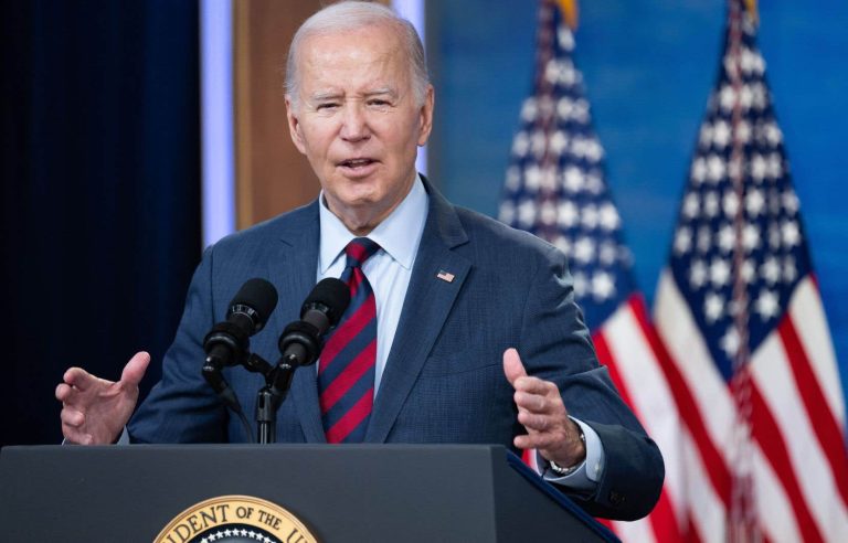 Biden calls to “reunify Gaza and the West Bank”