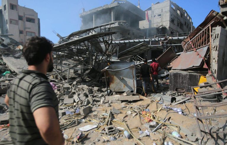 A high-risk face-to-face between Israel and Hamas in the ruins of Gaza