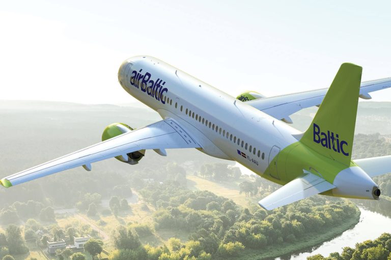 Airbus A220 |  A loyal customer buys 30 more copies