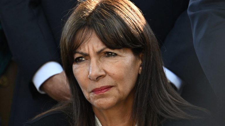 Anne Hidalgo announces a citizen vote on SUVs, the opposition denounces a “counter-fire” to avoid the “Tahiti controversy”