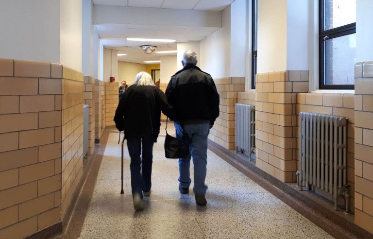 Canada facing a “crisis” in caregiving