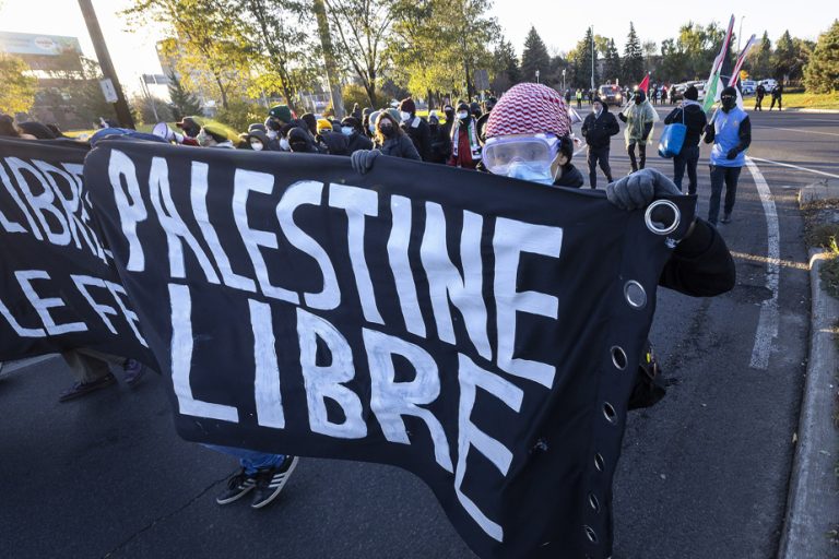 Demonstration in support of Palestine |  The Jacques-Cartier Bridge reopened in both directions