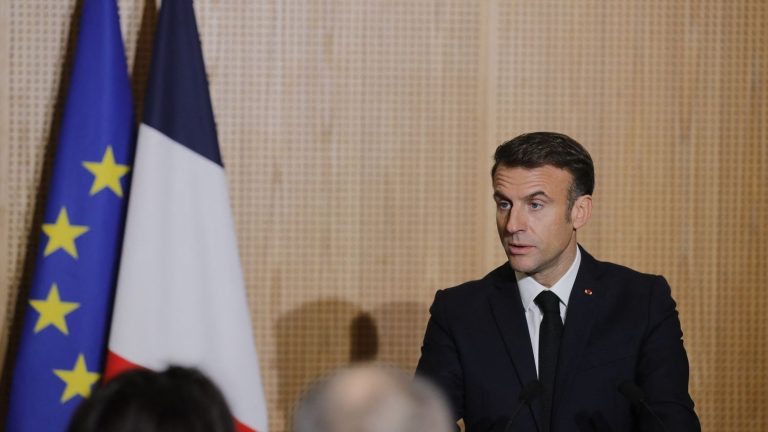 Emmanuel Macron affirms his “determination” to obtain the release of French hostages