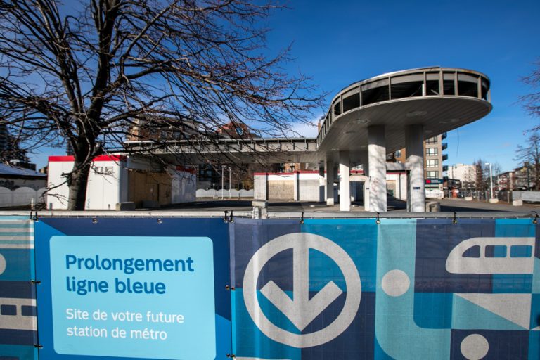 Extension of the blue line |  The only consortium in the running threatens to slam the door