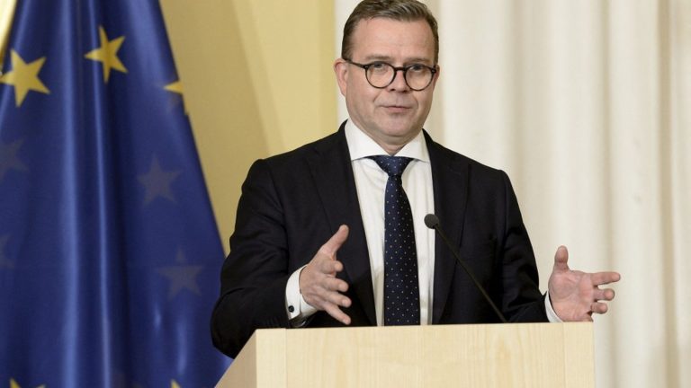 Finland says it is ready to completely close its border with Russia “if necessary”, says the Prime Minister