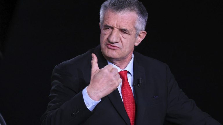 Former MP Jean Lassalle heard by the judicial police in the investigation for rape and sexual assault targeting him