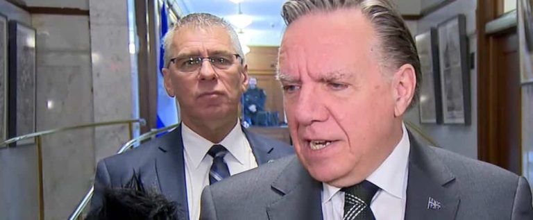 François Legault does not want to be a subject of discussion at Christmas