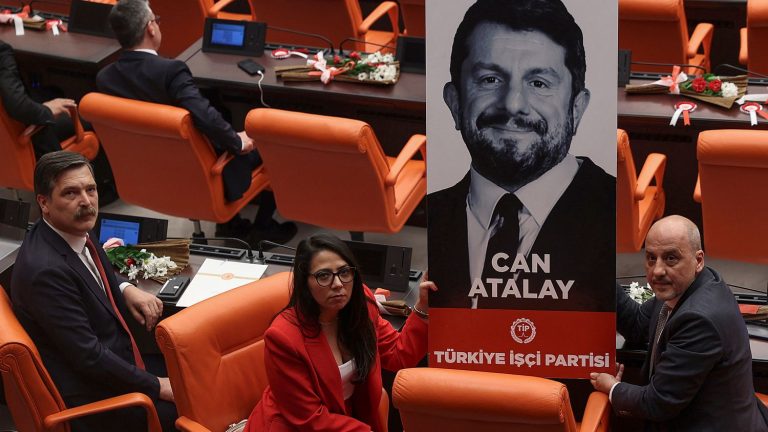 In Turkey, a battle opposes the country’s two highest judicial authorities