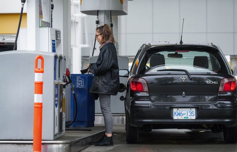 Inflation slowed to 3.1% in October in Canada, and to 4.2% in Quebec