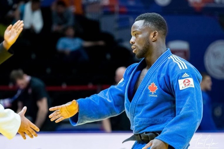 Judo |  Louis Krieber-Gagnon at the foot of the podium in Perth