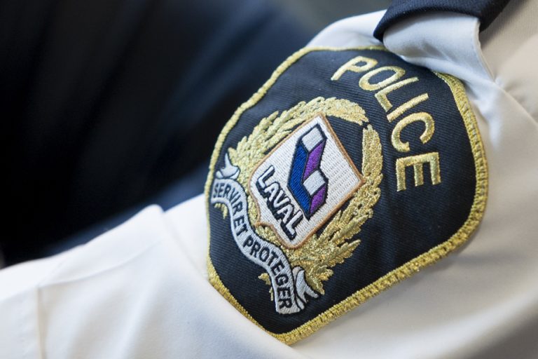 Laval |  Police investigate ‘suspicious letters’ sent to citizens