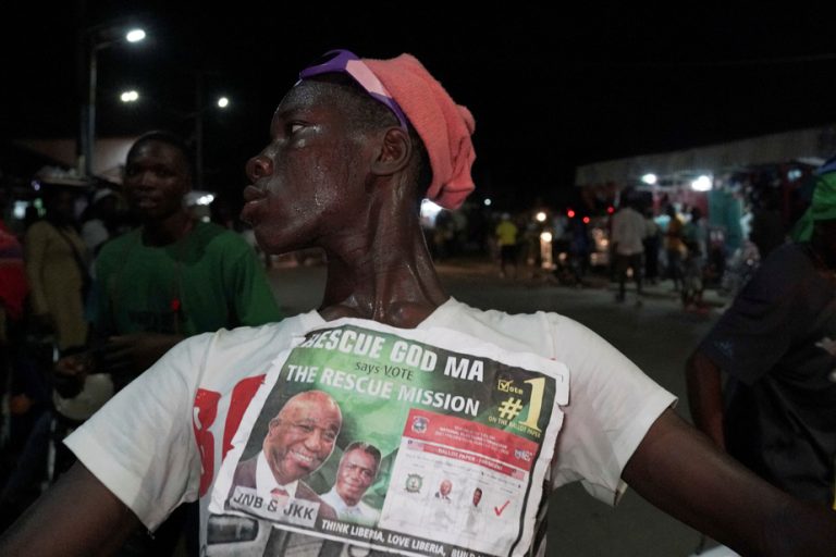 Liberia |  A car rushes into supporters of Joseph Boakai