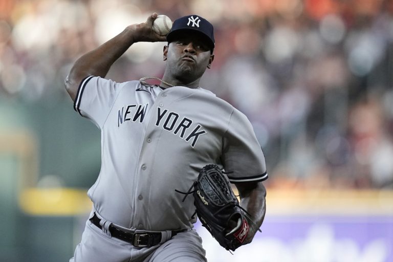 Luis Severino reportedly agrees with the Mets for one season and 13 million