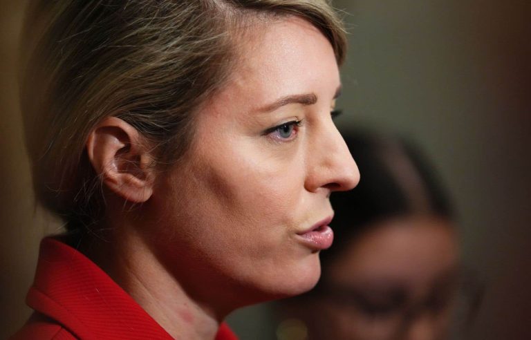 Minister Joly finds it “unacceptable” that the UN can no longer work in Gaza