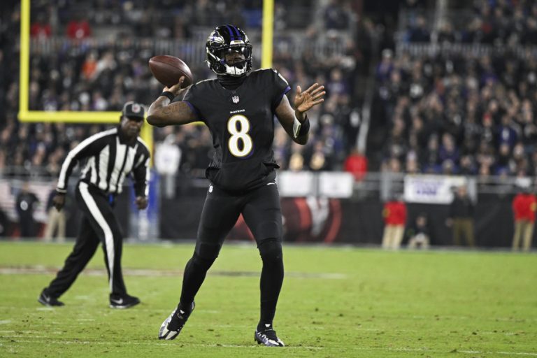 NFL |  The Ravens defeat the Bengals 34-10