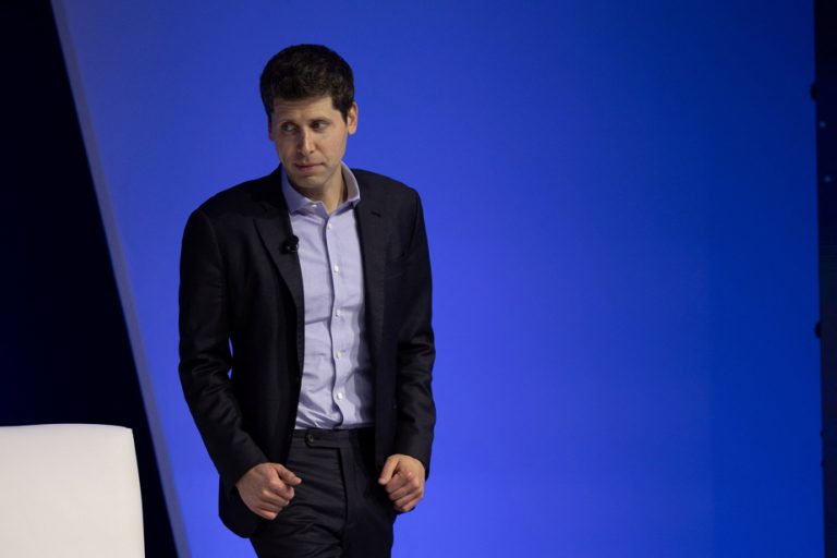 OpenAI investors are working to bring back Sam Altman