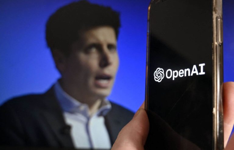 OpenAI threatened with disappearance after the dismissal of its boss Sam Altman