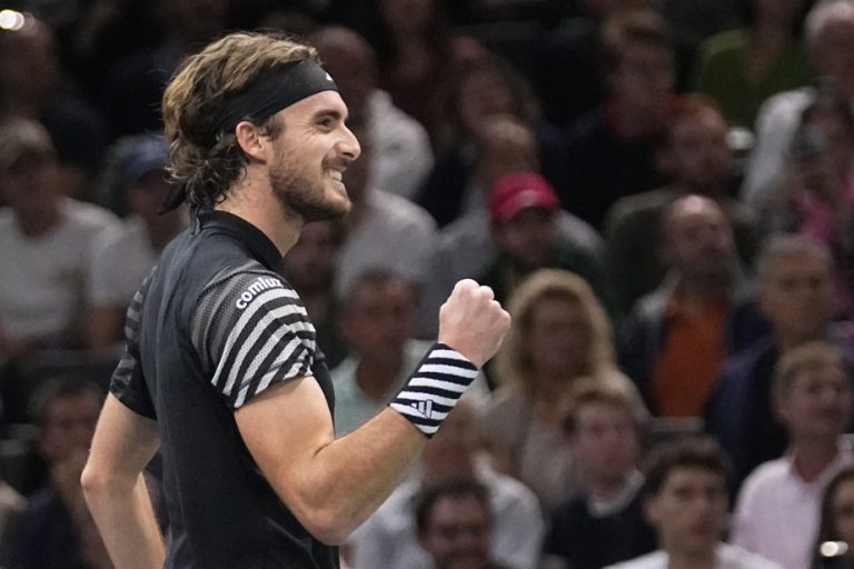 Paris Masters |  Tsitsipas joins Dimitrov in the final four