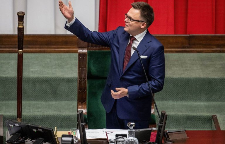 Pro-European forces score first victory in Polish Parliament