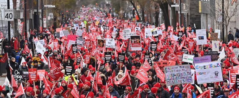 Public sector strikes: tens of thousands of people demonstrated across Quebec