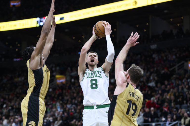 Raptors lose 108-105 to Celtics