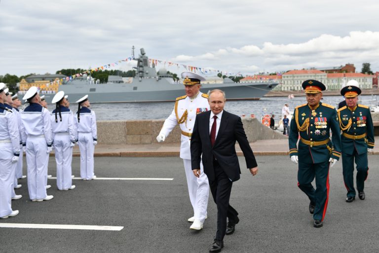 Russia announces naval military exercises with Burma