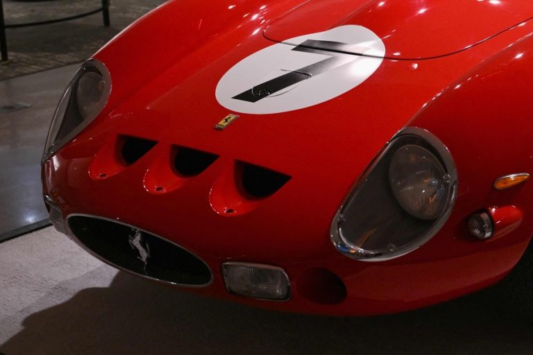 Second most expensive car in history |  A 1962 Ferrari sold for 51.7 million at auction