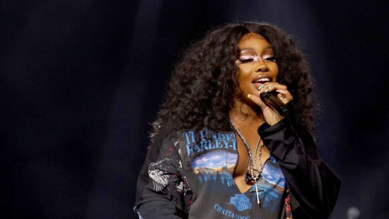 Singer SZA leads Grammy nominations