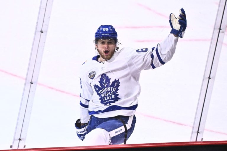 Sunday in the NHL |  William Nylander plays hero in overtime