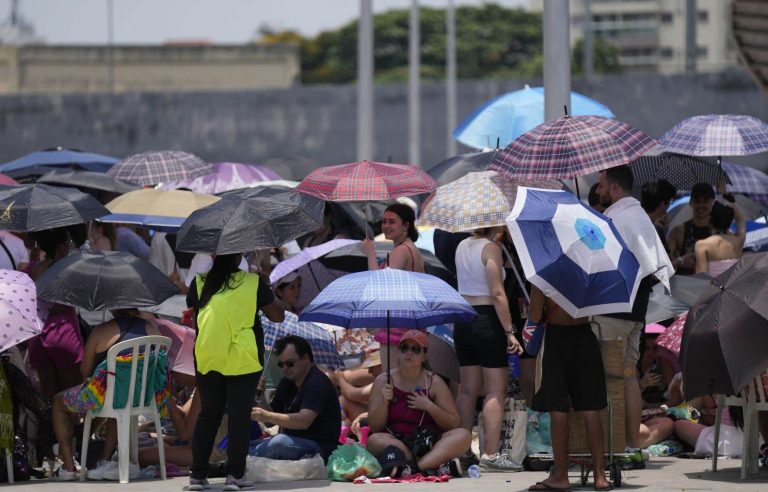 Taylor Swift concert promoter apologizes after fan dies in Rio