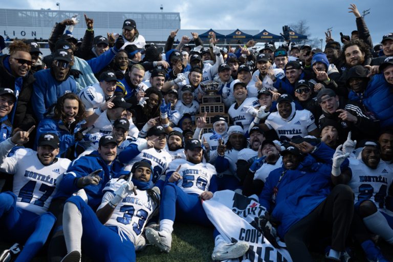 The Carabins champions of the Vanier Cup |  “It’s an incredible feeling!  »