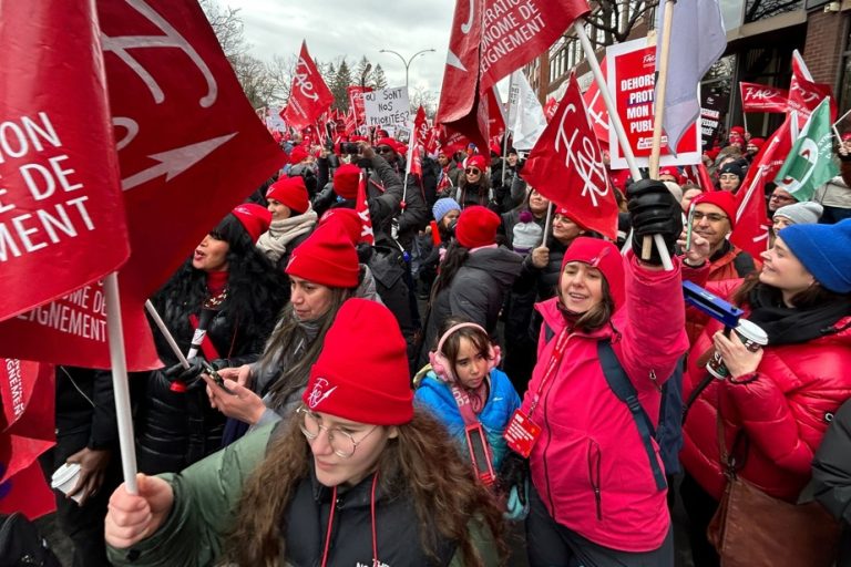 The FAE on indefinite general strike |  In the street “as long as it takes”