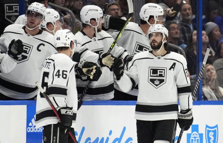 The Los Angeles Kings will play two preparatory games at the Videotron Center