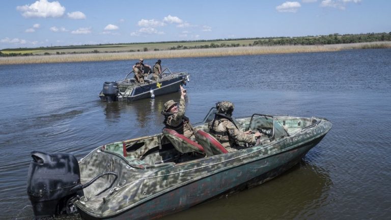 The Ukrainian army says it has pushed the Russians back “3 to 8 km” deep near the Dnieper, a significant advance