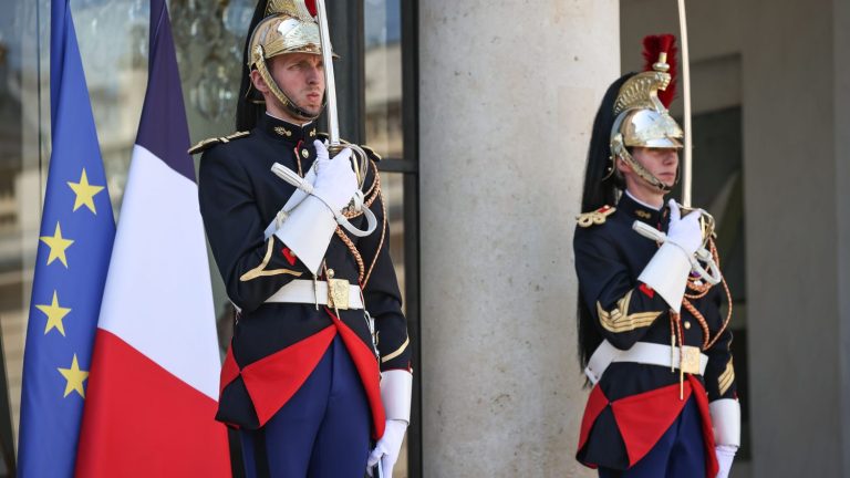 The changing of the Republican guard at the Elysée will once again be open to the public