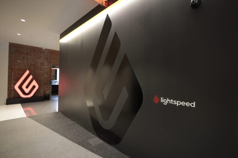 Third trimester |  Lightspeed reduced its loss by 79.9 million