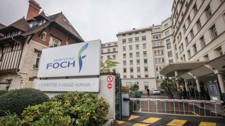 a third uterus transplant was carried out in France at the Foch hospital in Suresnes