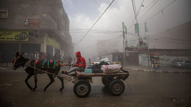 as winter arrives, residents “can’t find jackets for their children”