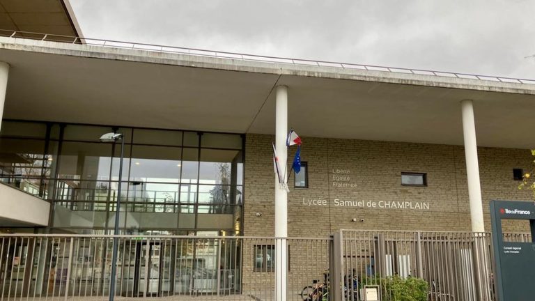 bomb threats multiply in a high school in Val-de-Marne