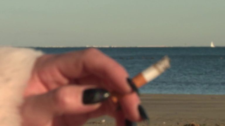 cigarettes soon to be banned on beaches and parks