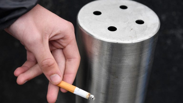 despite a setback in New Zealand, the fight against youth smoking continues