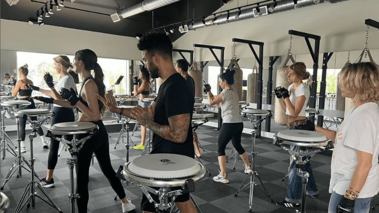 “drumboxing”, a new discipline combining boxing and percussion, is gaining followers in Malibu