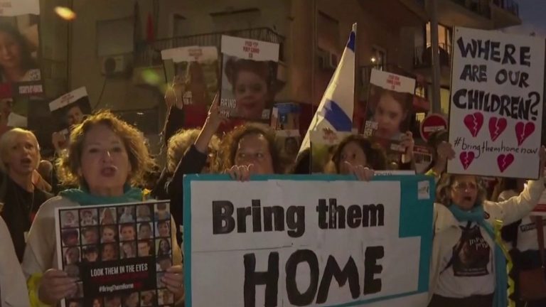 families of hostages received by Benyamin Netanyahu