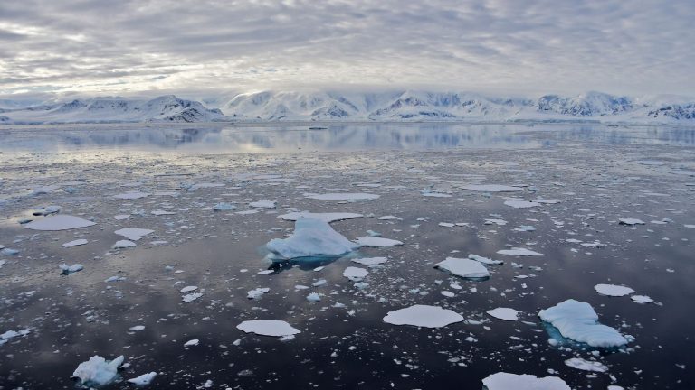 how glaciers are weakened by global warming