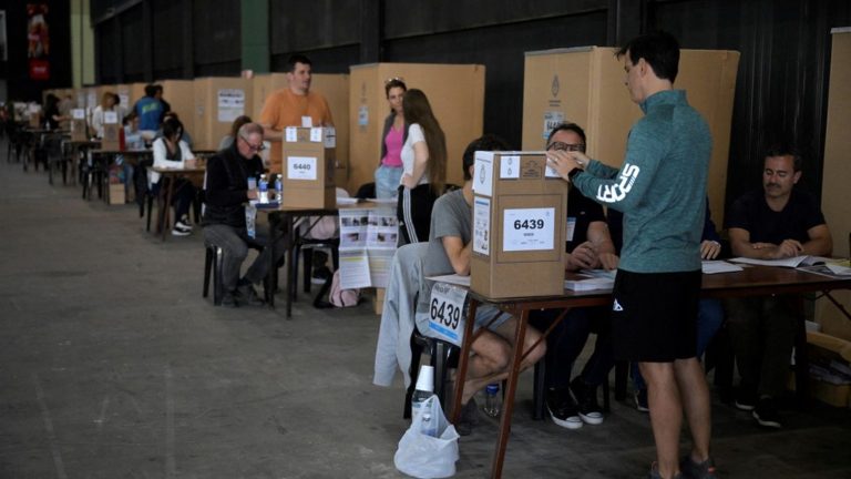 polling stations have opened for the second round