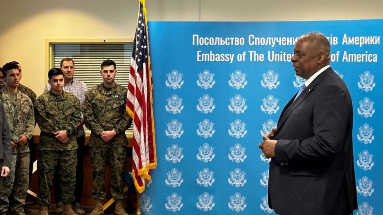 the Pentagon assures Volodymyr Zelensky of lasting American support