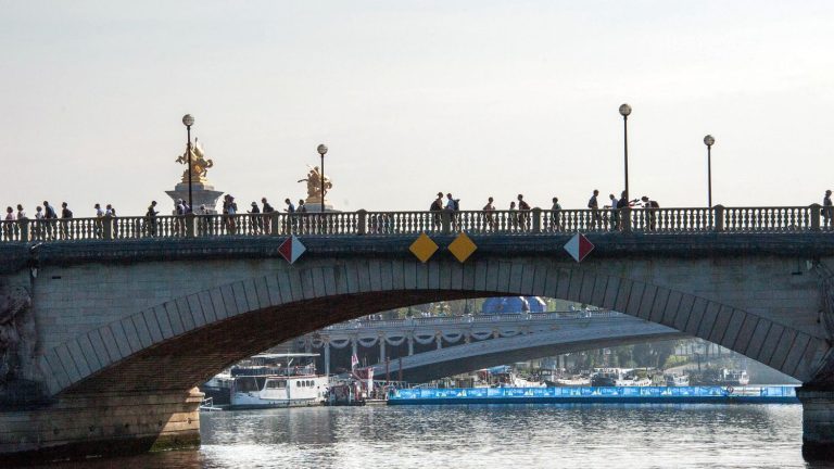 the Seine will be closed to navigation seven days before the opening ceremony