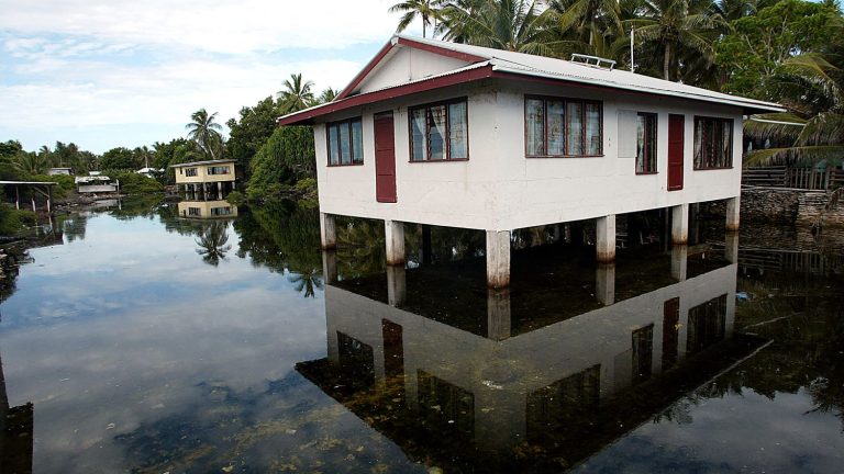 three questions about the Tuvalu archipelago, threatened with disappearance within a century