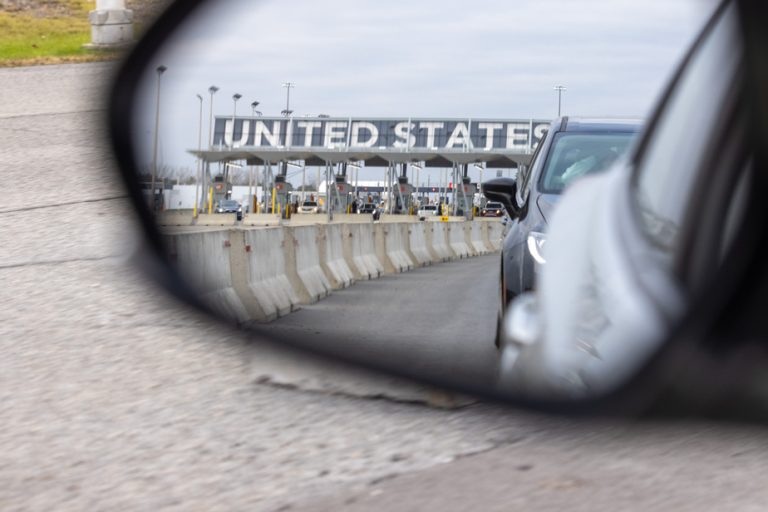 2023 assessment at customs |  Hundreds of weapons seized between Quebec and the United States